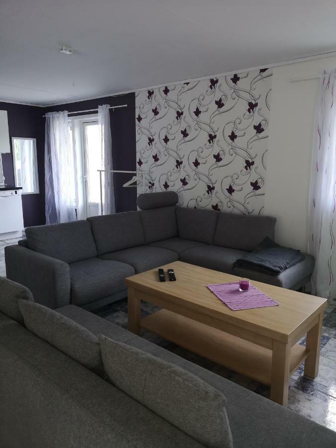 Dada Apartment Hjelmeland 外观 照片